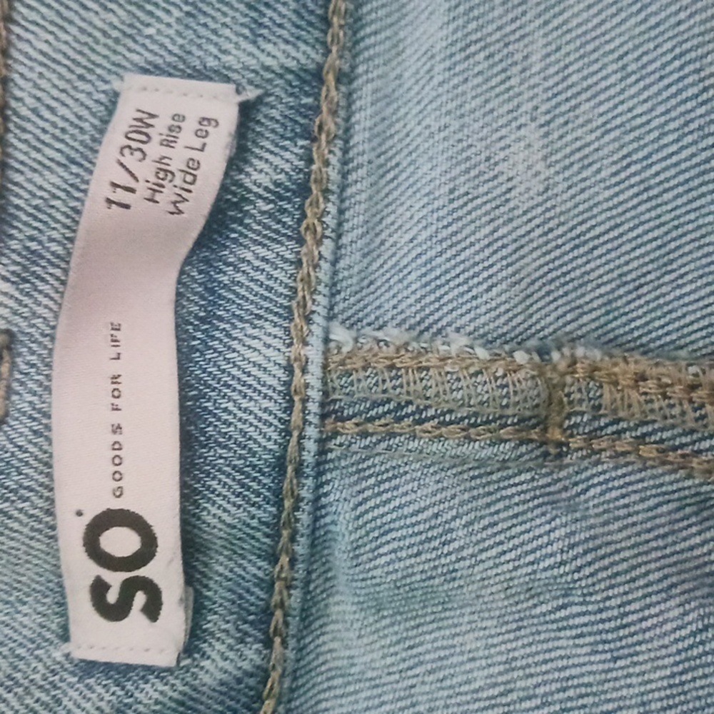 SO Light Blue Women's Wide Leg Jeans Size 11 - Picture 3 of 7